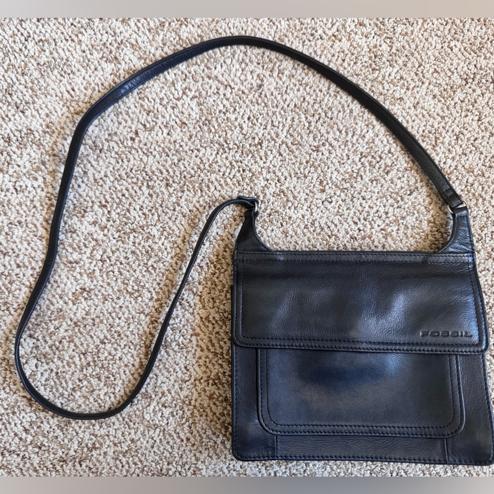 MINT Vintage Fossil Black Leather Flap Crossbody Bag - Picture 3 of 7